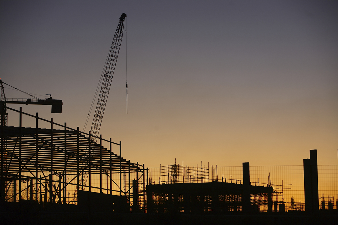 MAIN CONTRACTING
